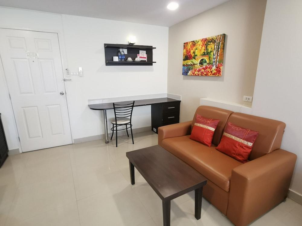 בנגקוק Regent Suvarnabhumi Hotel מראה חיצוני תמונה