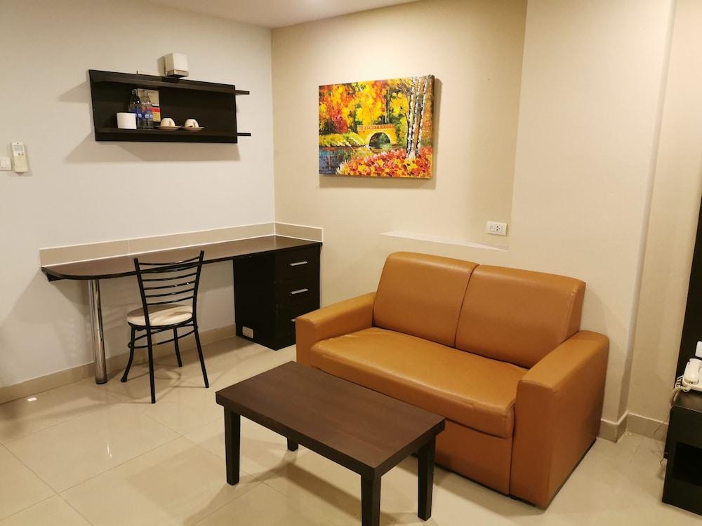 בנגקוק Regent Suvarnabhumi Hotel מראה חיצוני תמונה